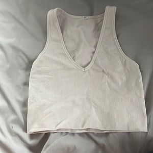 atheleta aurora tank top- very light pink